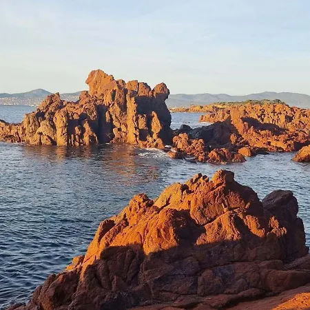 En Famille Ou Entre Amis * Saint-Raphael (Var)